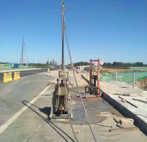鸡泽公路高聚物注浆加固